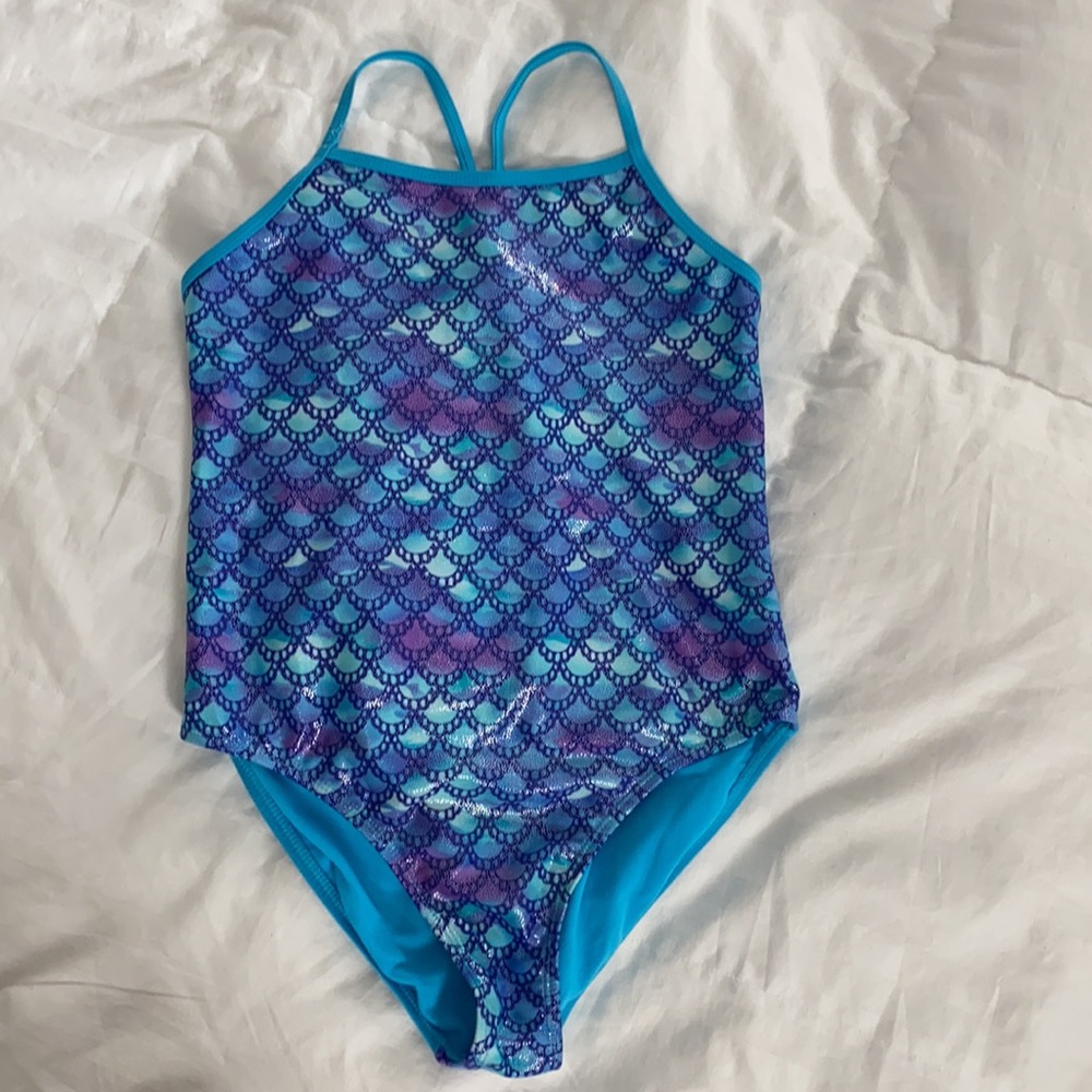 2 piece bathing suit